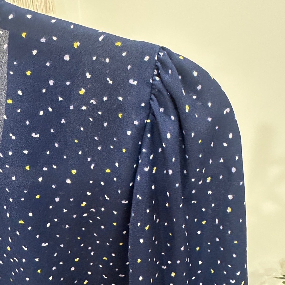 Lush Navy Dot Print V-Neck Long Sleeve Blouse Size S - Picture 5 of 7